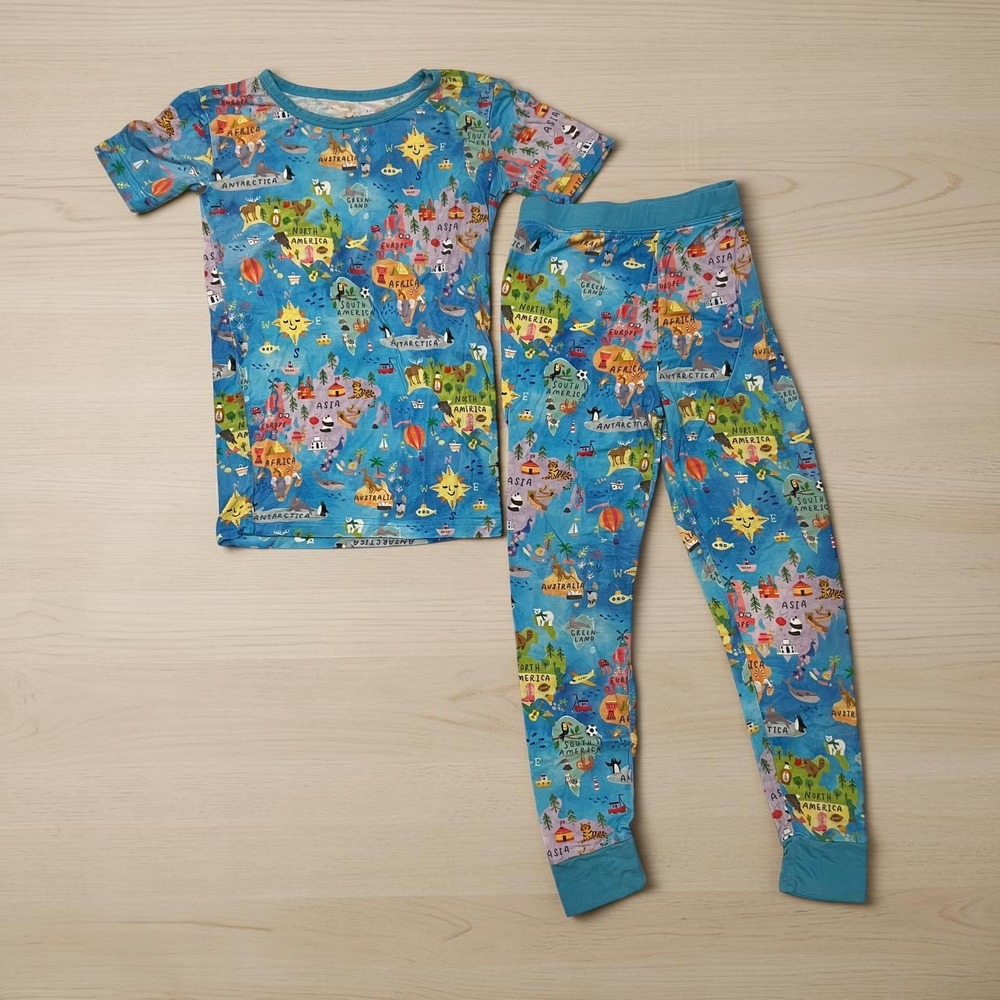 Little Sleepies Around the‎ World Bamboo Pajama Set Size 5/6 Travelcore Map